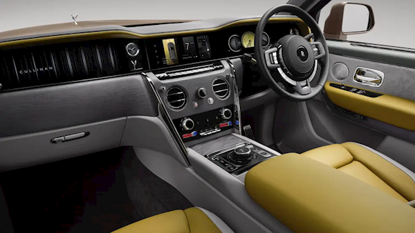 焦点娱乐主管：触屏时代的逆行者！劳斯莱斯坚持实体按键的真相曝光