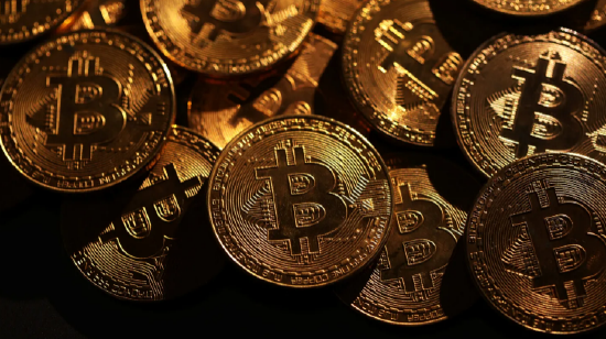 焦点娱乐主管:比特币一度跌破9万美元,加密货币抹去2025年涨幅