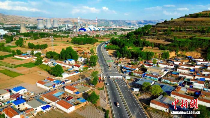 焦点娱乐注册：青海：“十四五”时期 公路通车总里程达9.34万公里